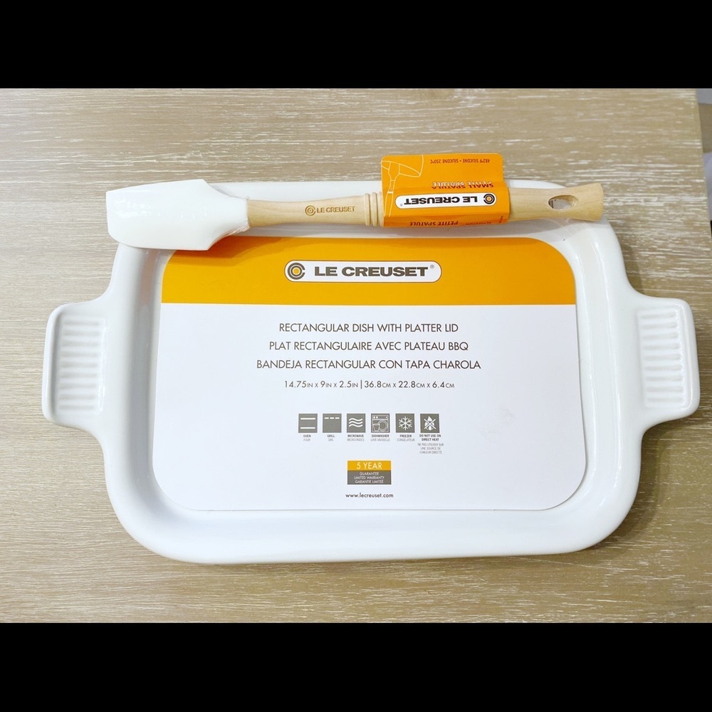 Le Creuset serving platter